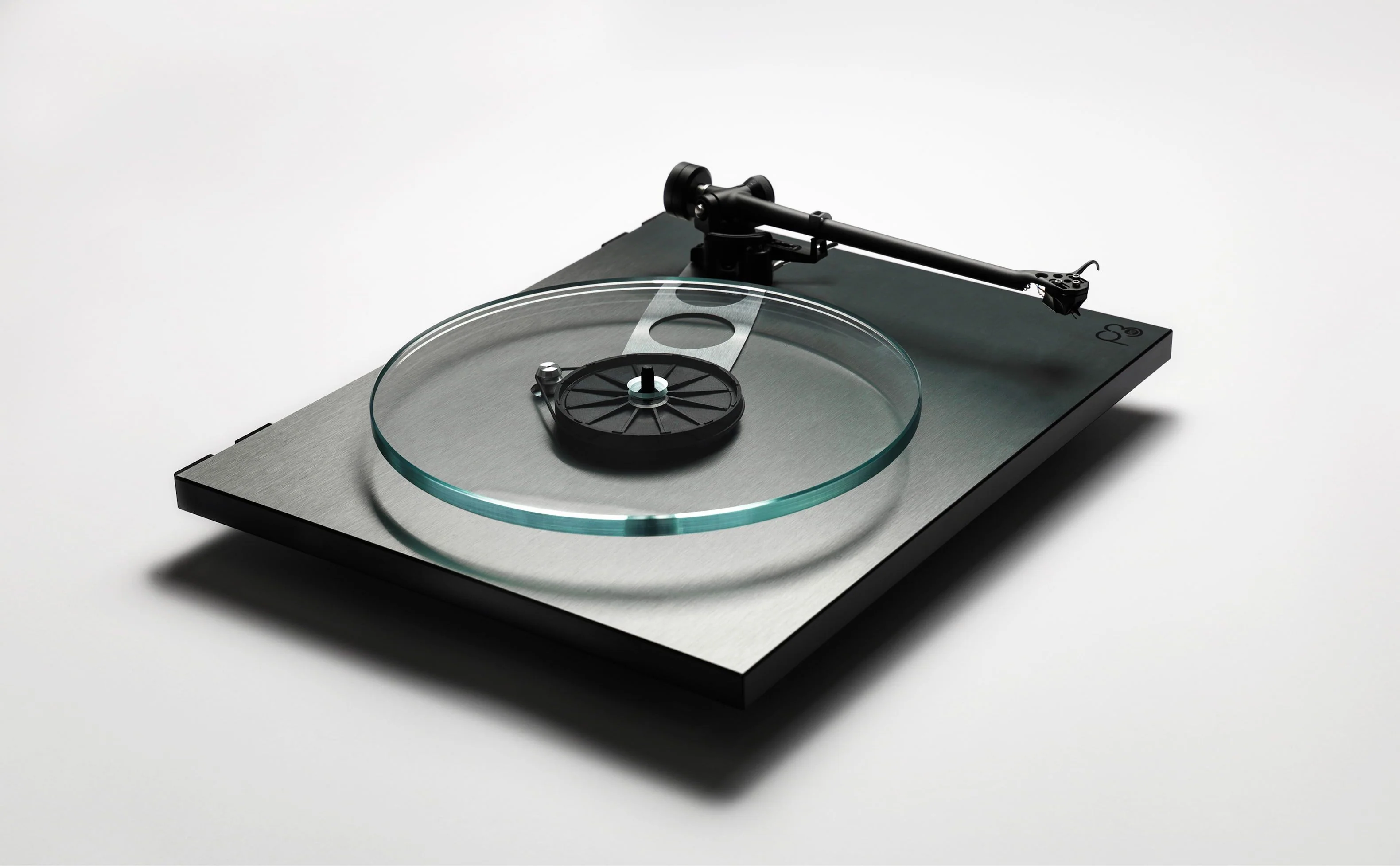 Rega Planar 3RS Special Edition Turntable - Image 4